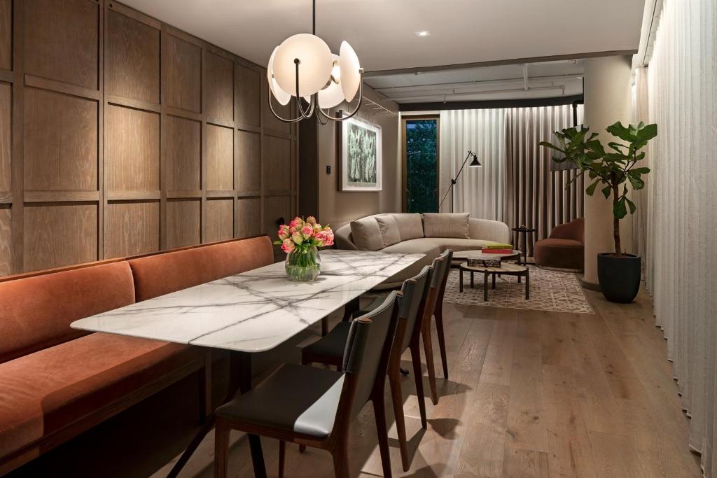 Capital Suite