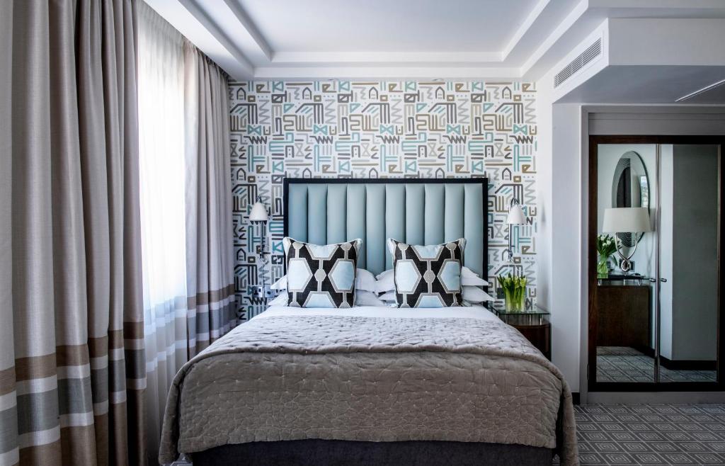 The Marylebone Hotel room