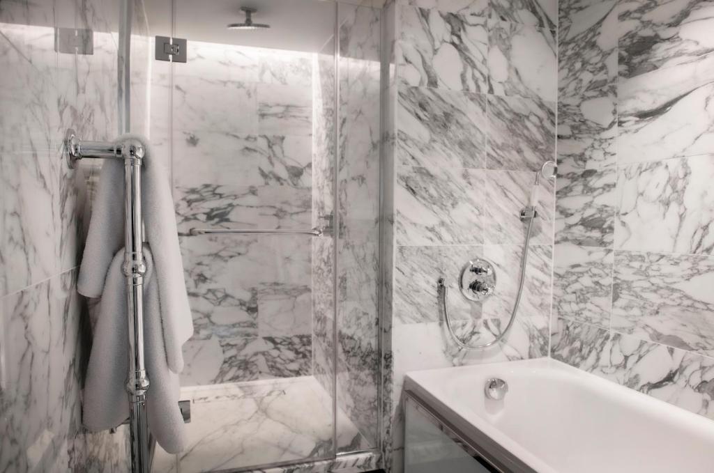 The Marylebone Hotel room