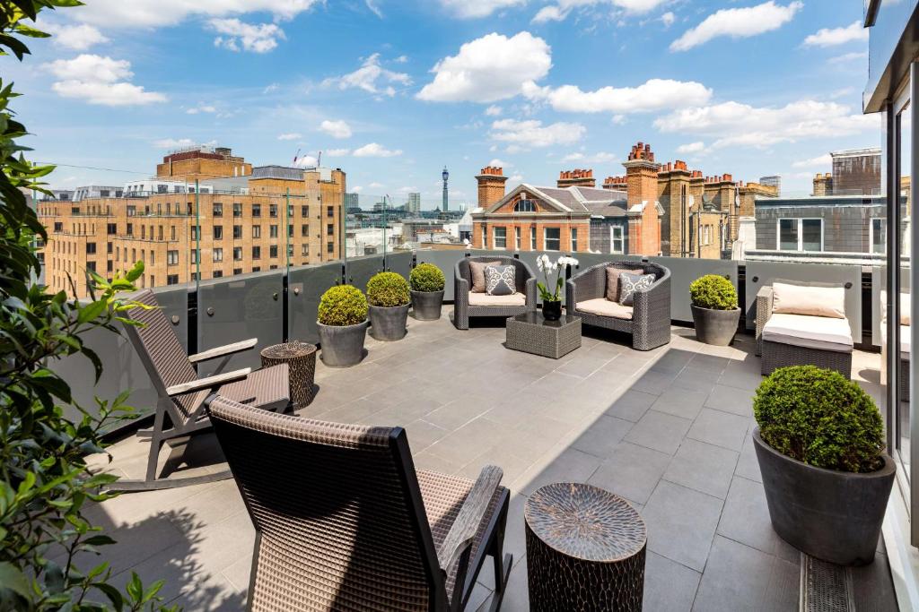 One-Bedroom Suite with Terrace