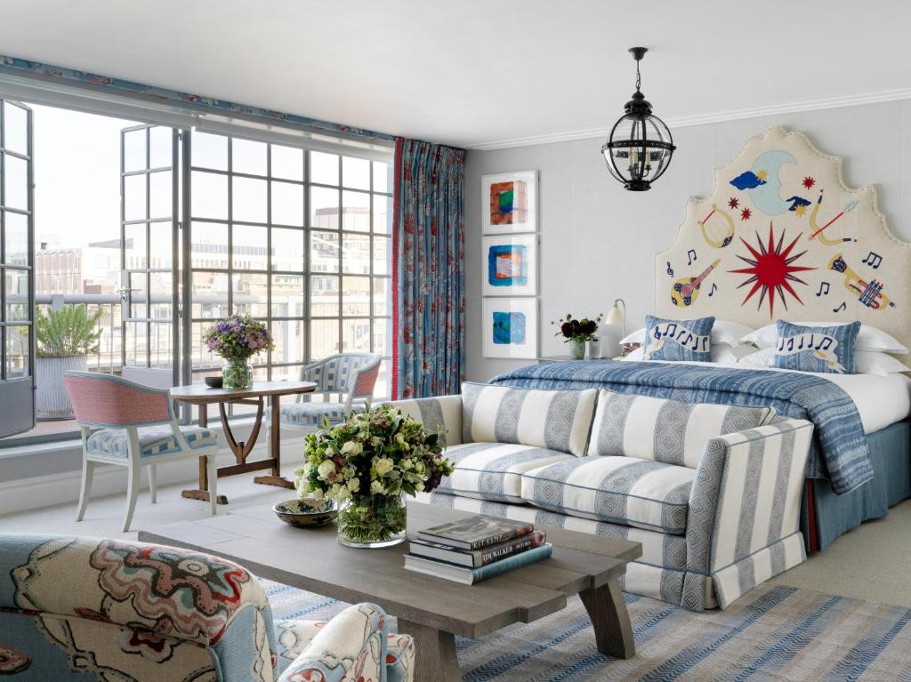 Two-Bedroom Suite