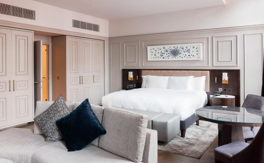 The Trafalgar St. James, London Curio collection by Hilton room