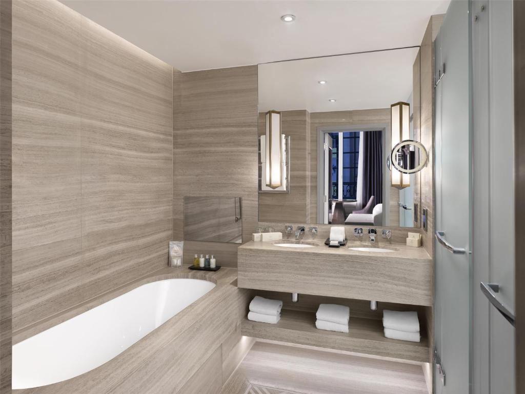 The Trafalgar St. James, London Curio collection by Hilton room