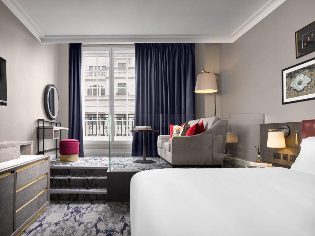 Trafalgar Suite