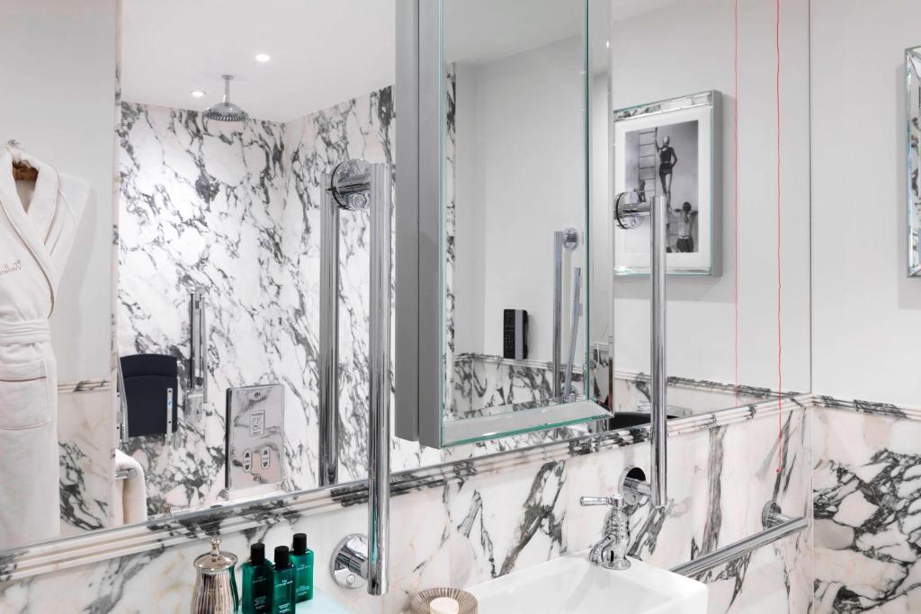 The Wellesley, Knightsbridge, London room