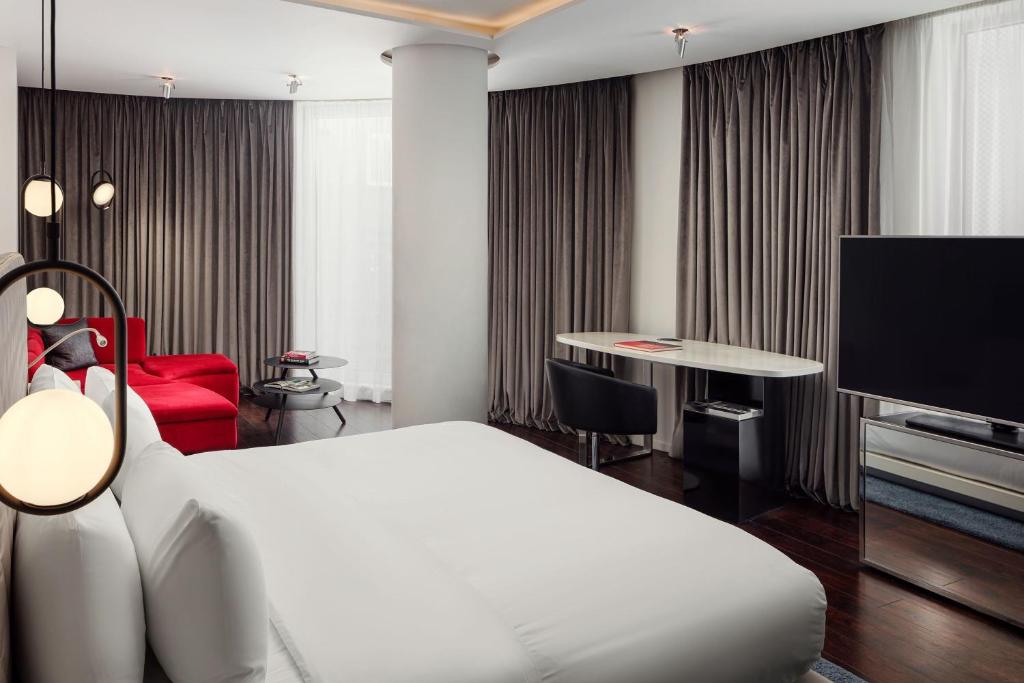 Studio Suite, Suite, 1 King